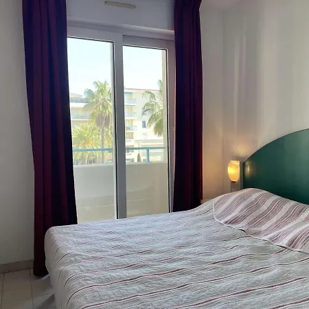 Apartment Avec Terrasse, Piscine Et A 5 Min De La A Juan Les Pins - Fr-1-252-185 Antibes